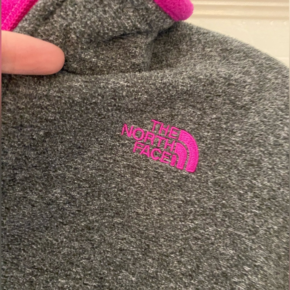 The North Face Girls Gray & Pink 1/4 Zip Fleece Pullover Youth XL - Picture 2 of 5